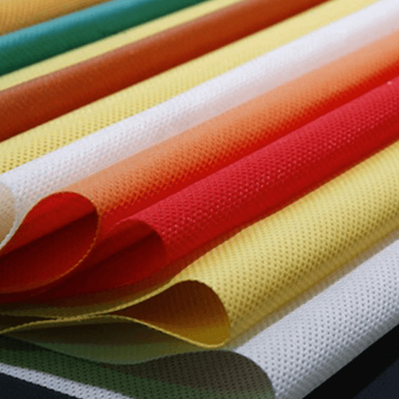 কাঁচা সাদা অ বোনা পলিয়েস্টার স্টেপল ফাইবার (সুই পাঞ্চ করার জন্য ব্যবহার করুন) 2.5D × 64 মিমি